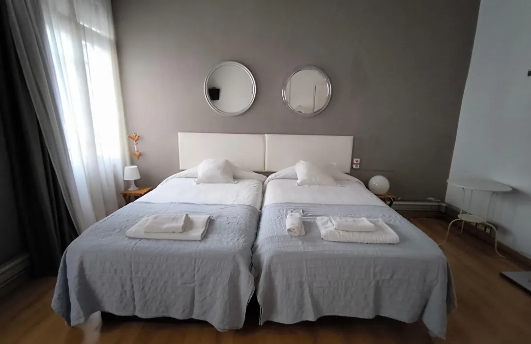 7 Moons B&B-1